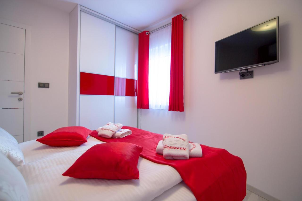 Apartman Paola Vrh  Buitenkant foto